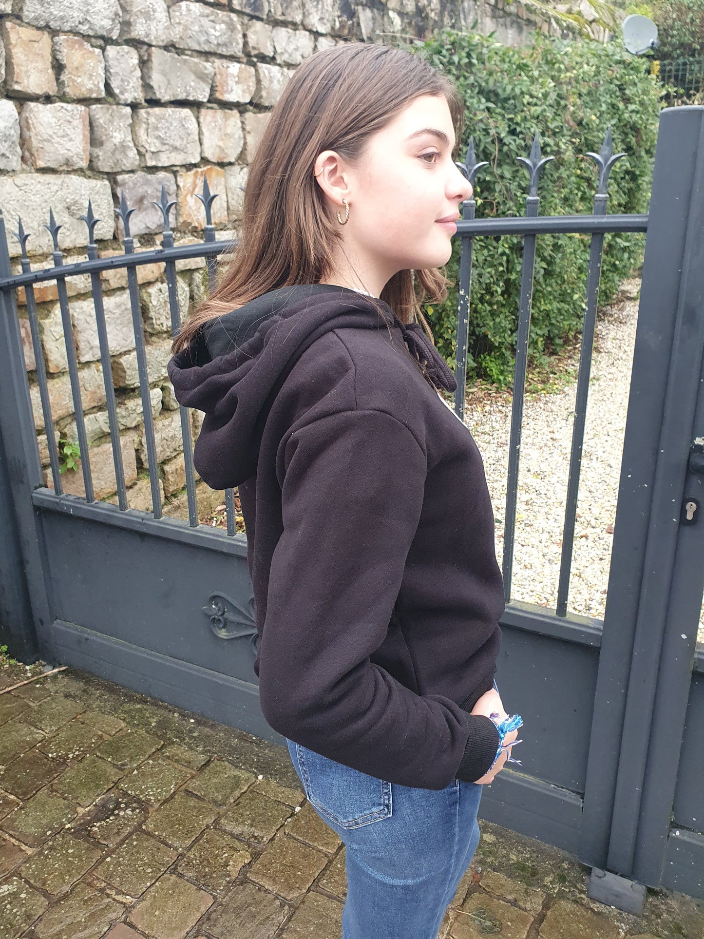 Sweat famille cool noir et blanc avec capuche pour fille