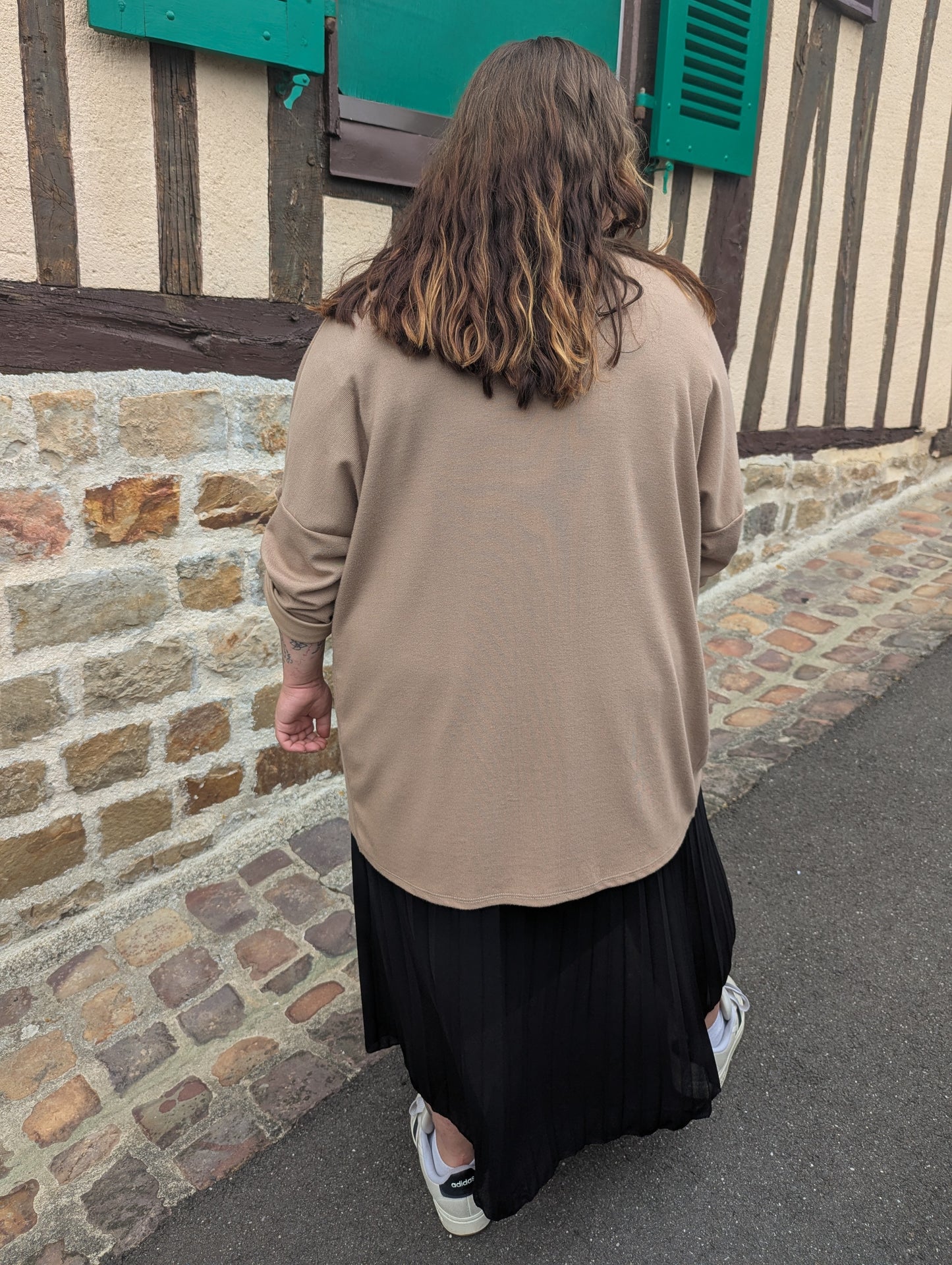 Gilet grande taille couleur beige matiere douce et légère