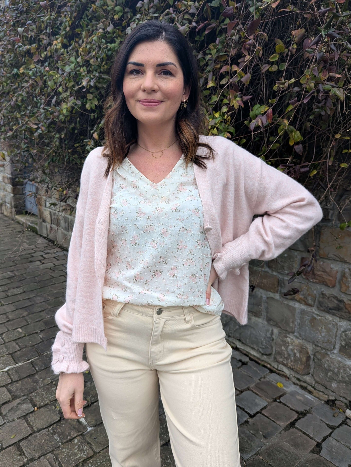 Gilet cardigan rose pale avec boutons femme tout doux