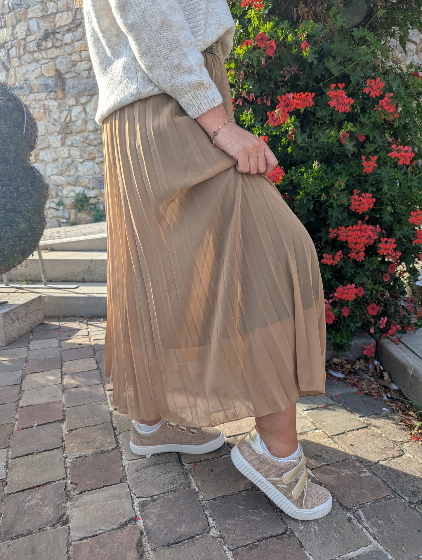 Jupe longue plissée marron camel pour femme