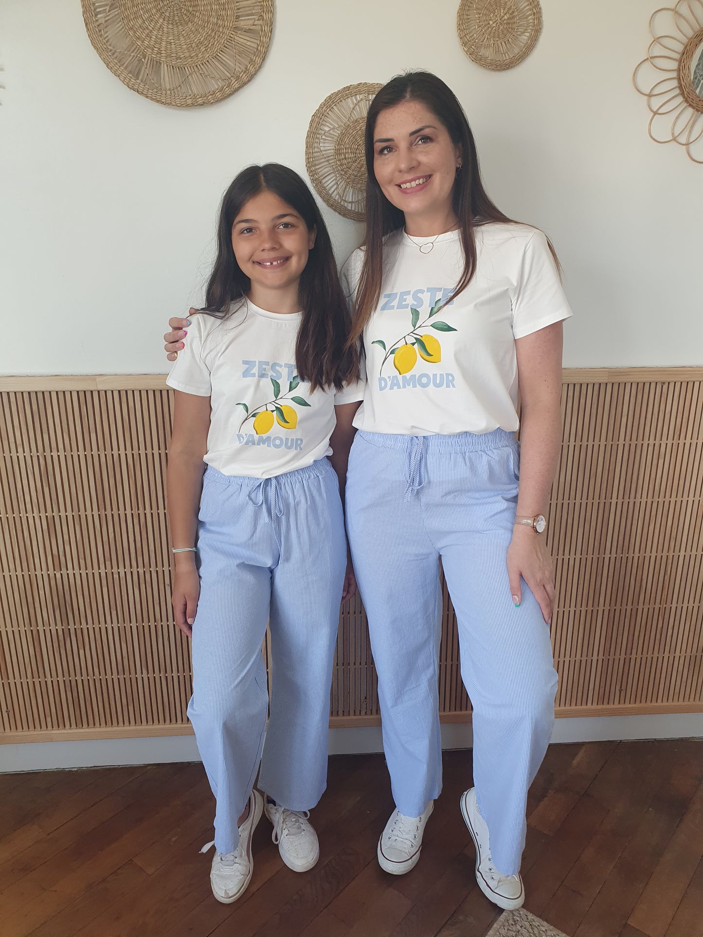 Pantalon rayé bleu et blanc fluide en coton pour femme