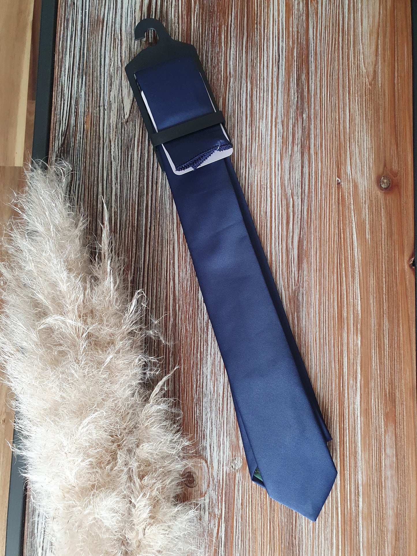 Cravate bleu marine pour homme trèc chic