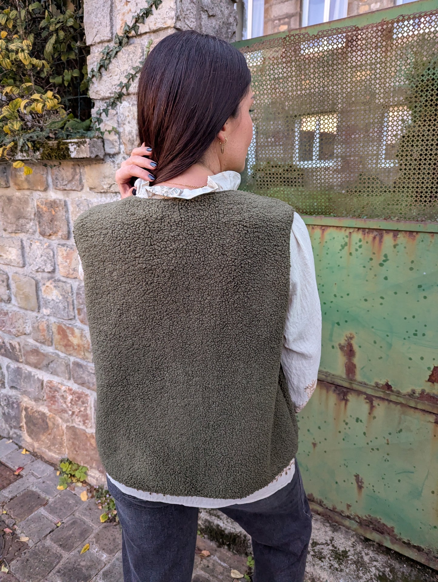 Gilet moumoute kaki femme sans manches