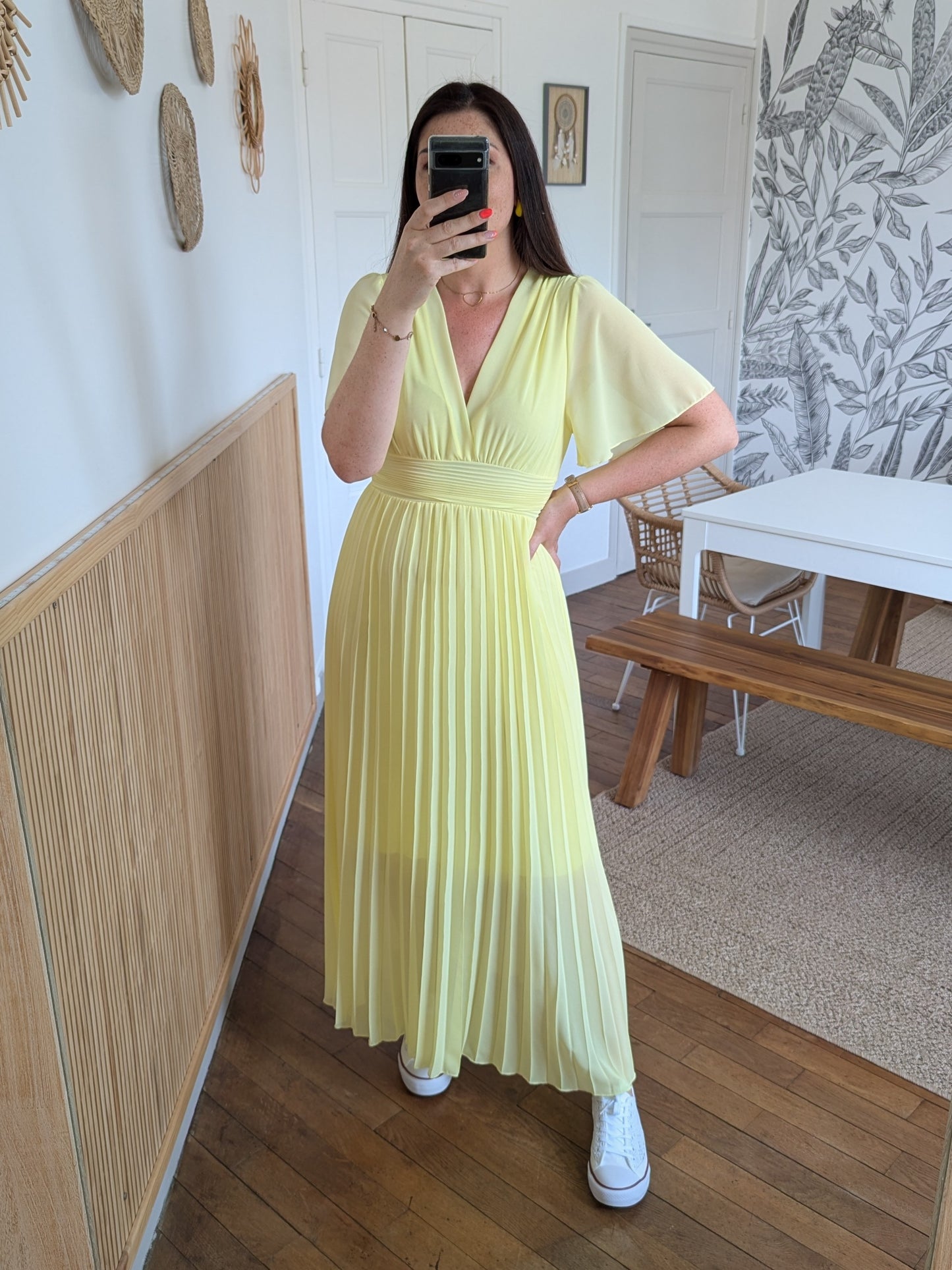 Robe longue cérémonie jaune pale plissée manches courtes