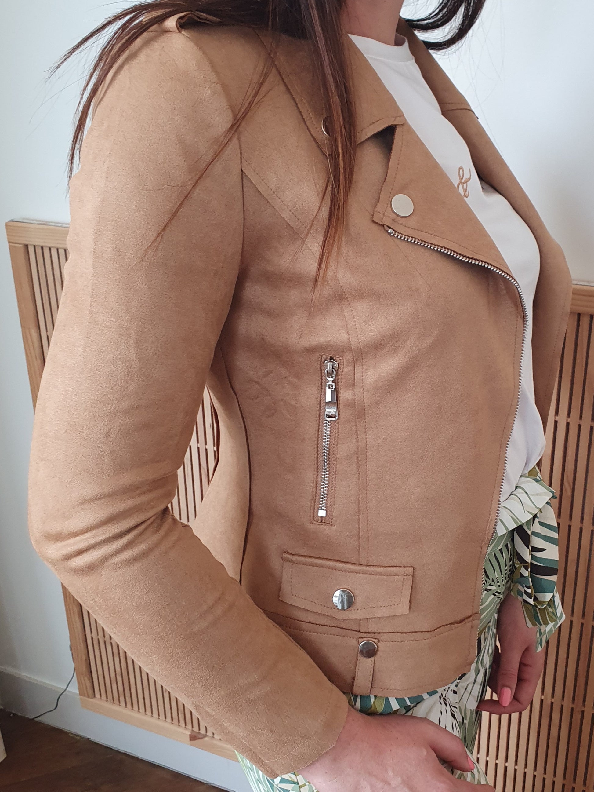 Perfecto beige camel en suédine femme nouvelle collection