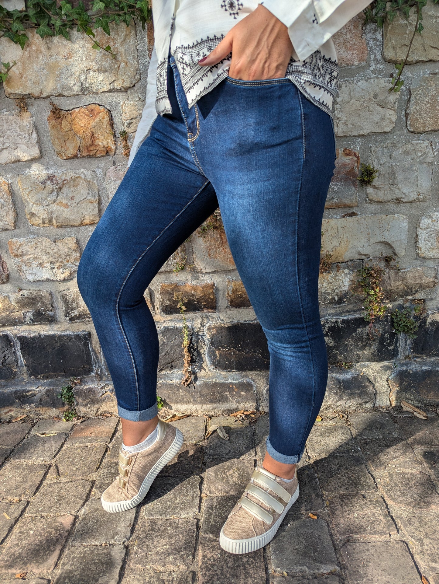 Jean slim bleu foncé femme stretch basique