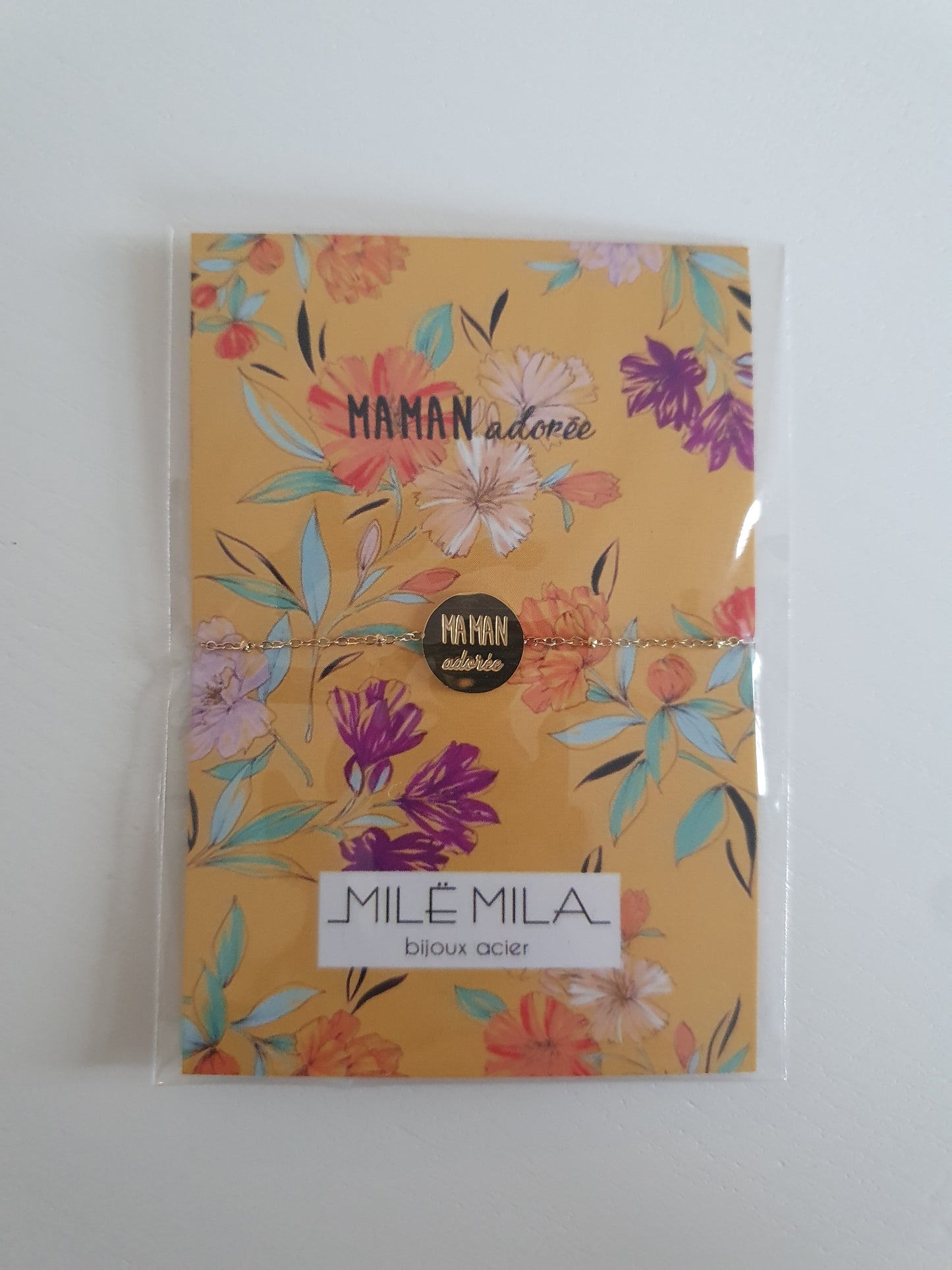 Bracelet maman pour fête des mères idée cadeau avec carte