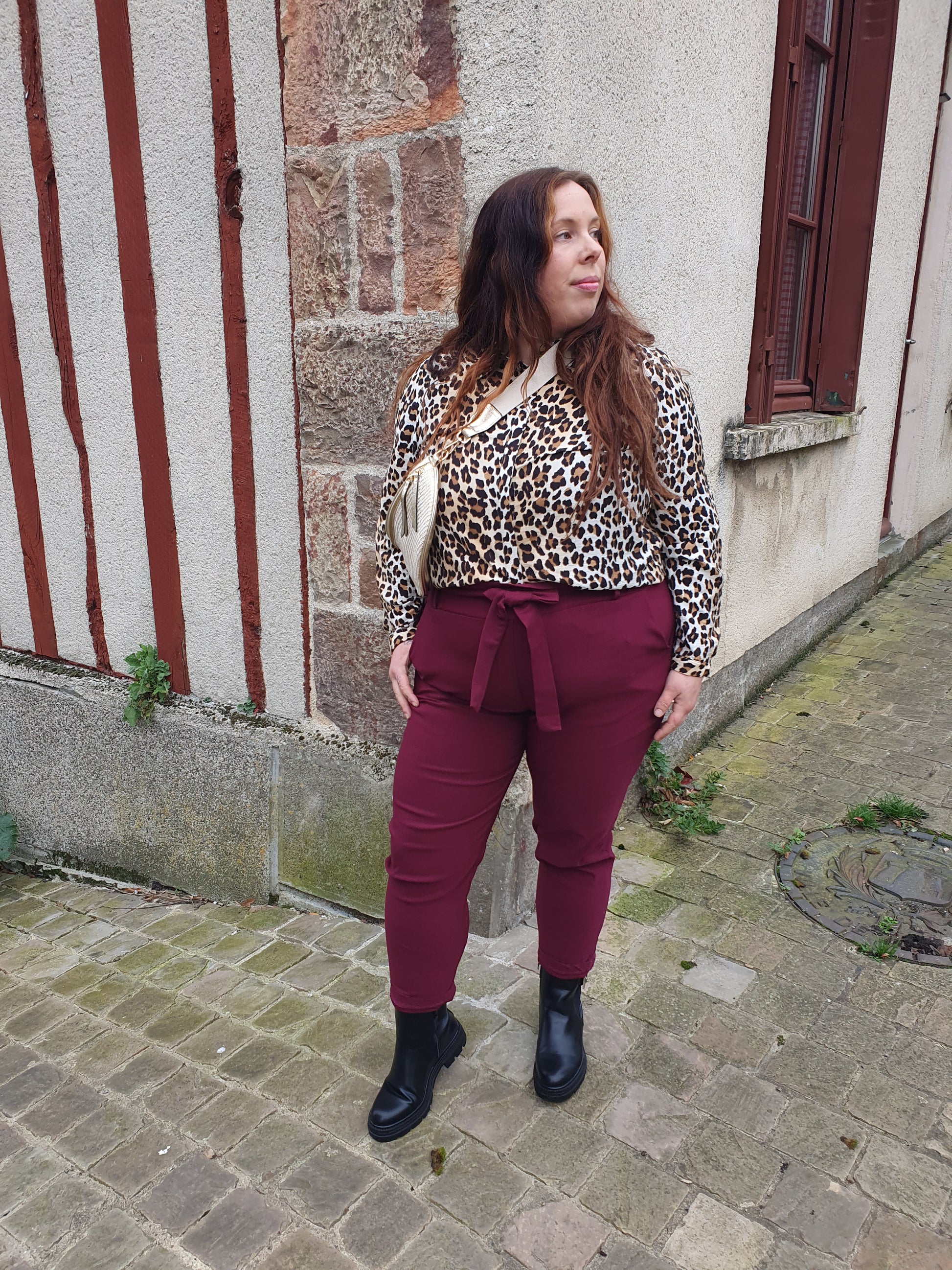 Pantalon chino paperbag bordeaux grande taille curvy