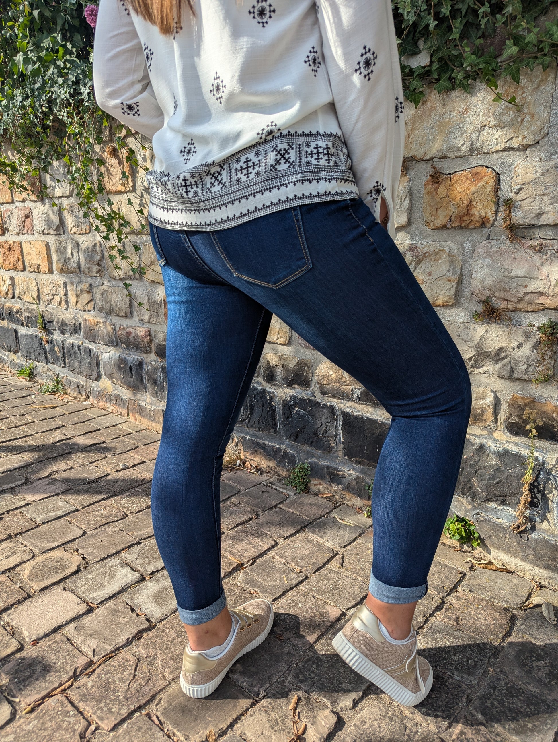 Jean slim bleu foncé femme stretch basique