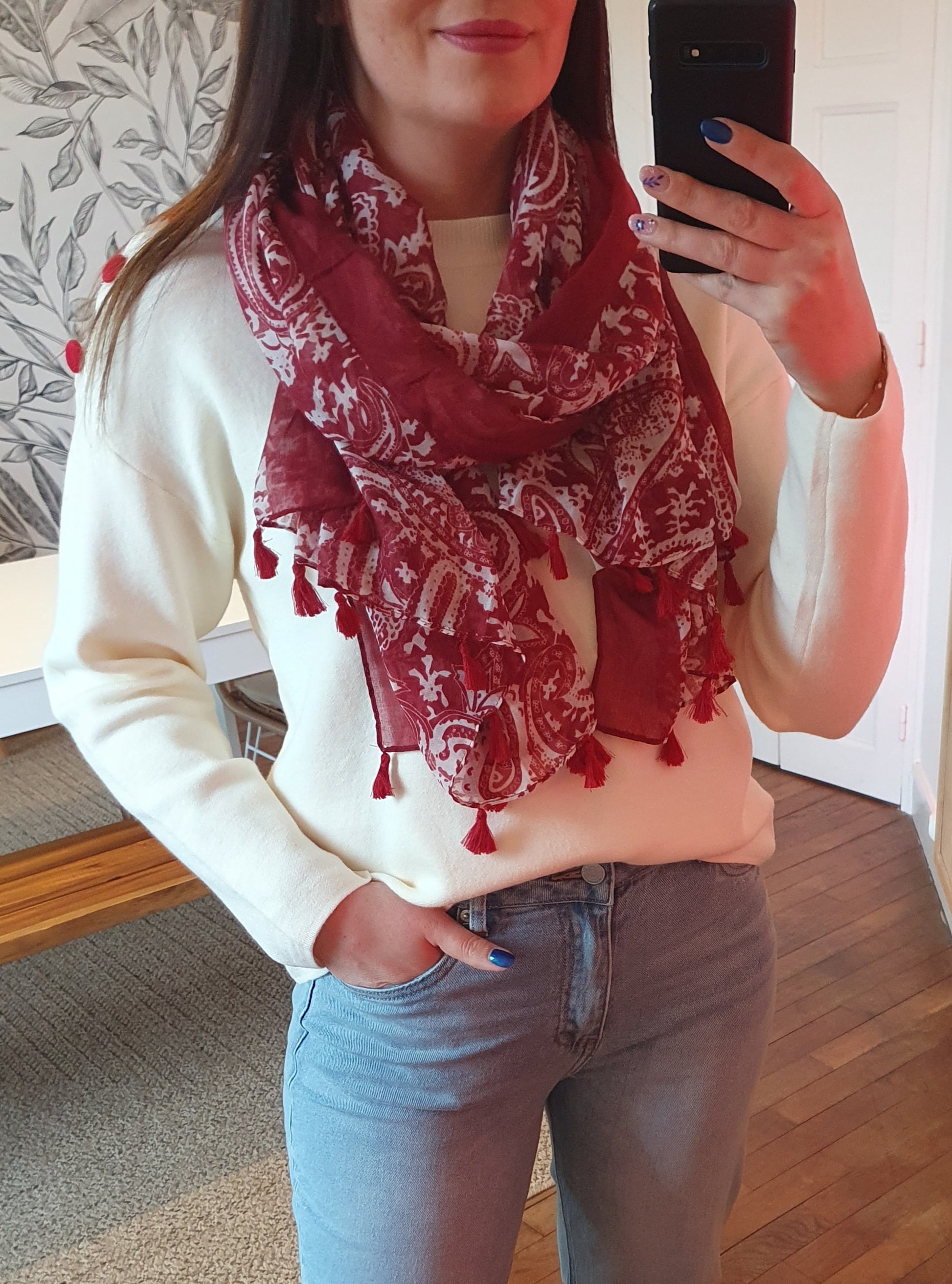 Foulard bordeaux avec pompons femme printemps