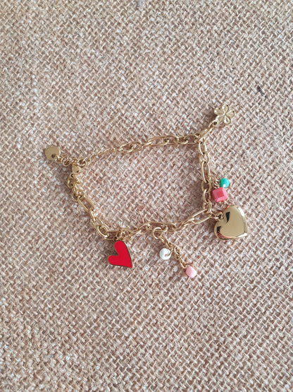 Bracelet doré avec breloques charms perles femme tendance