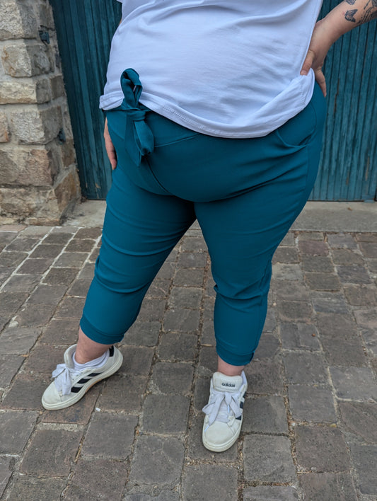 Pantalon chino paperbag bleu canard grande taille curvy