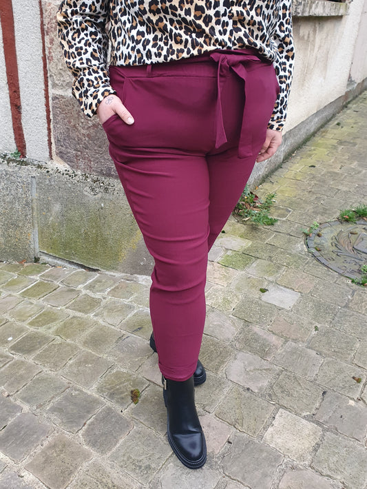 Pantalon chino paperbag bordeaux grande taille curvy