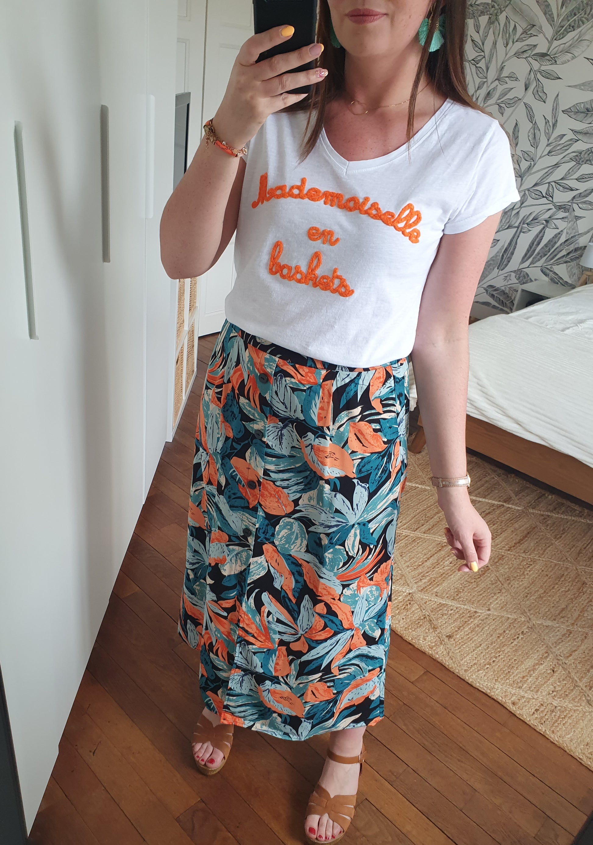 Jupe longue feuilles tropical noir orange vert avec boutons