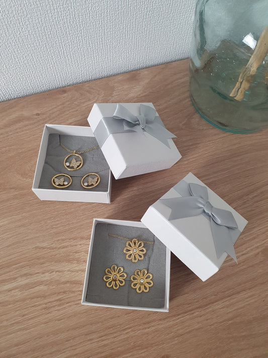 Coffret cadeau collier boucles d'oreilles acier inoxydable