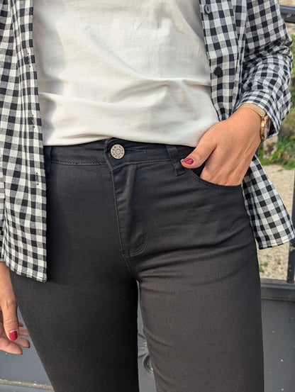 Jean slim stretch noir effet seconde peau femme