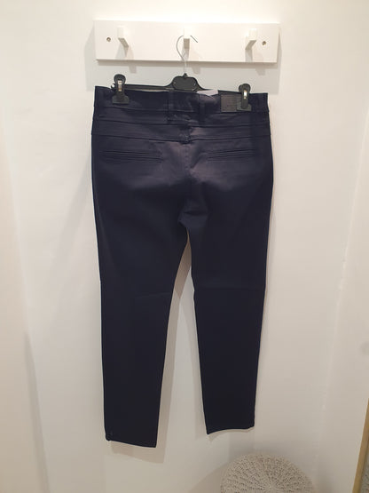 Pantalon chino homme bleu marine classique chic