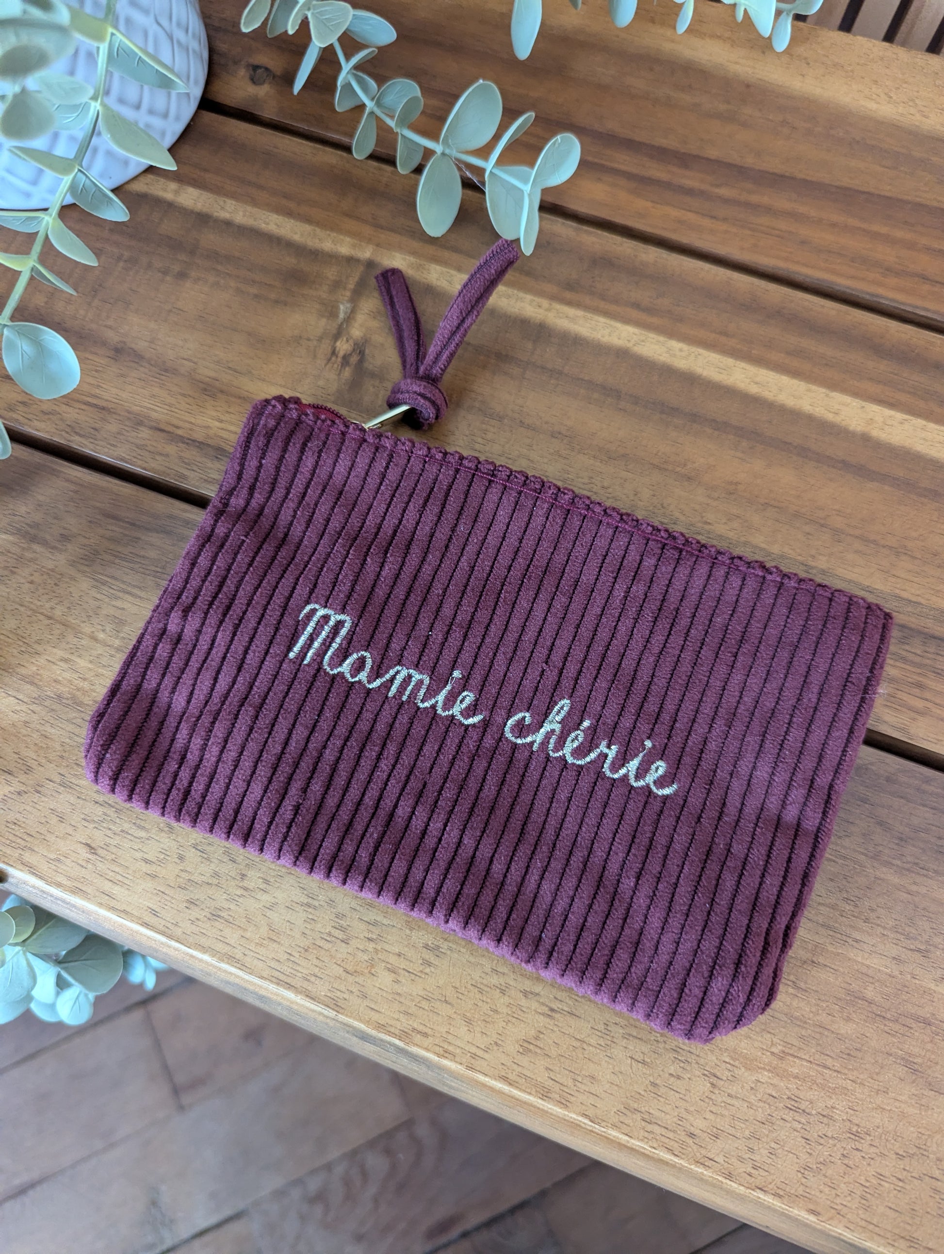 Pochette en velours côtelé Mamie chérie idée cadeau