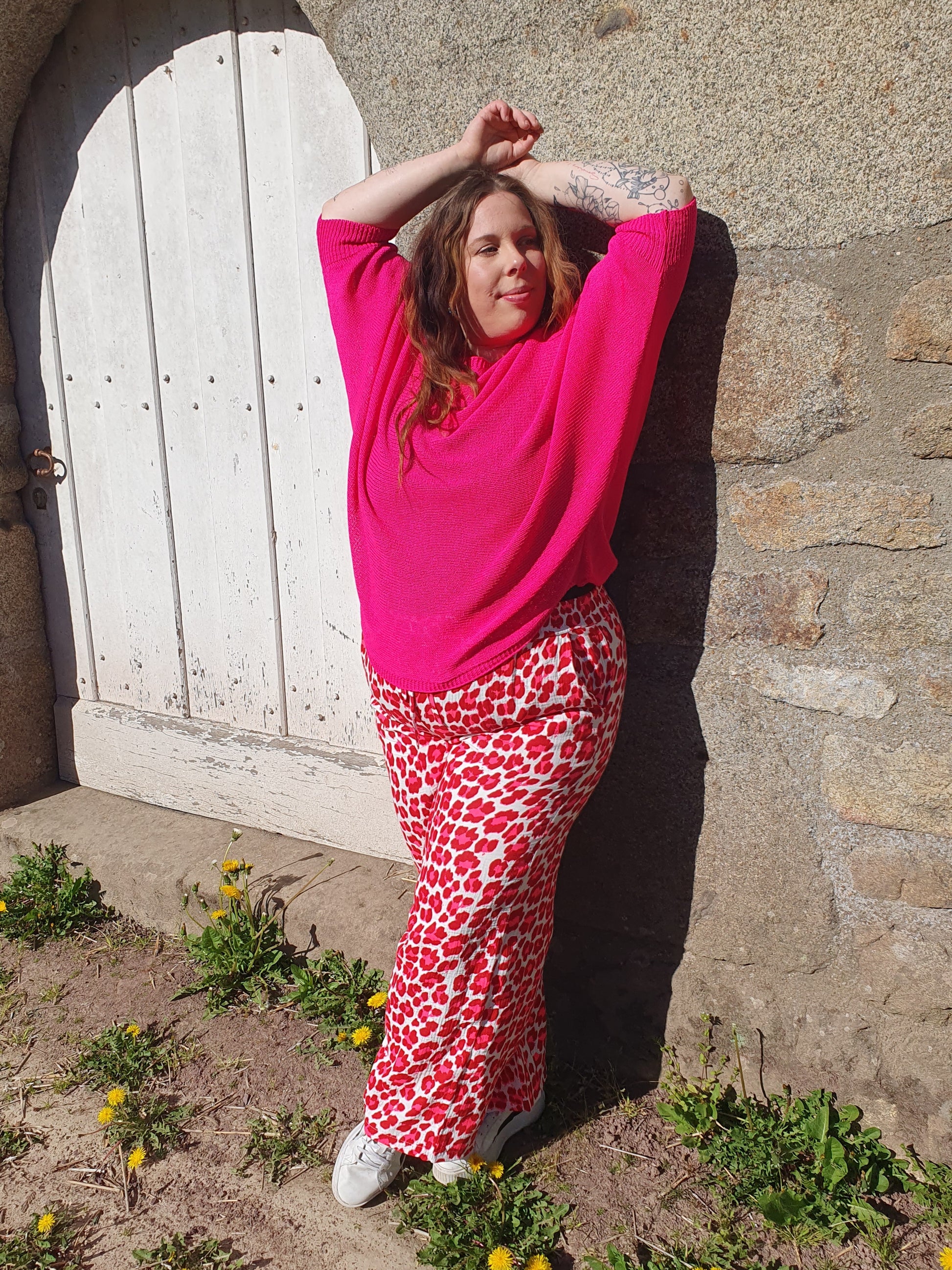 Pull ajouré rose fushia manches chauve souris grande taille