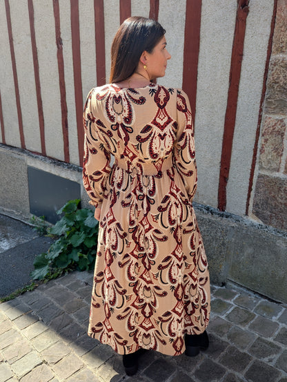 Robe longue bohème beige noir bordeaux manches longues