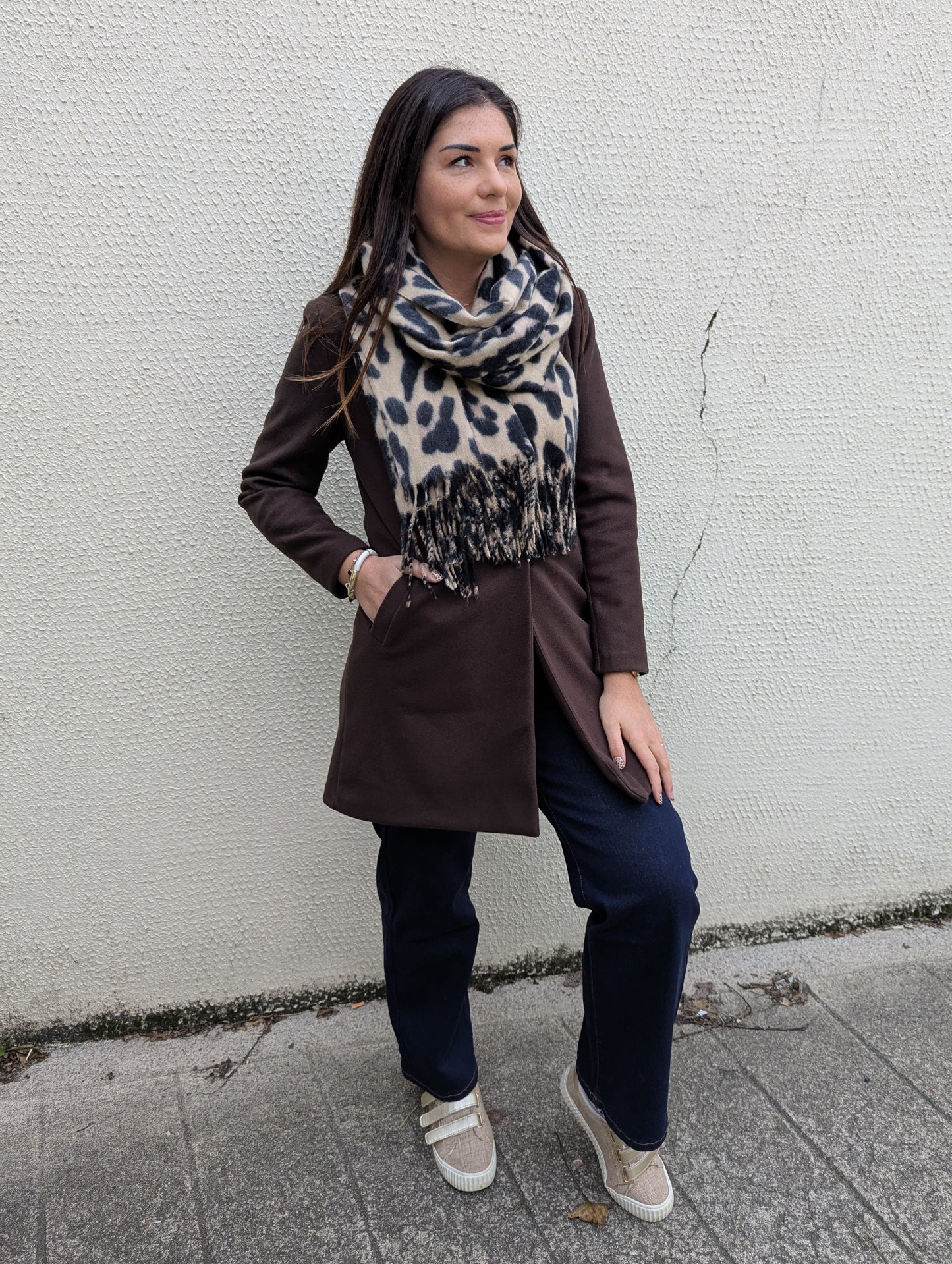 Echarpe épaisse léopard beige avec franges