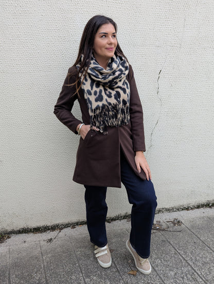 Echarpe épaisse léopard beige avec franges