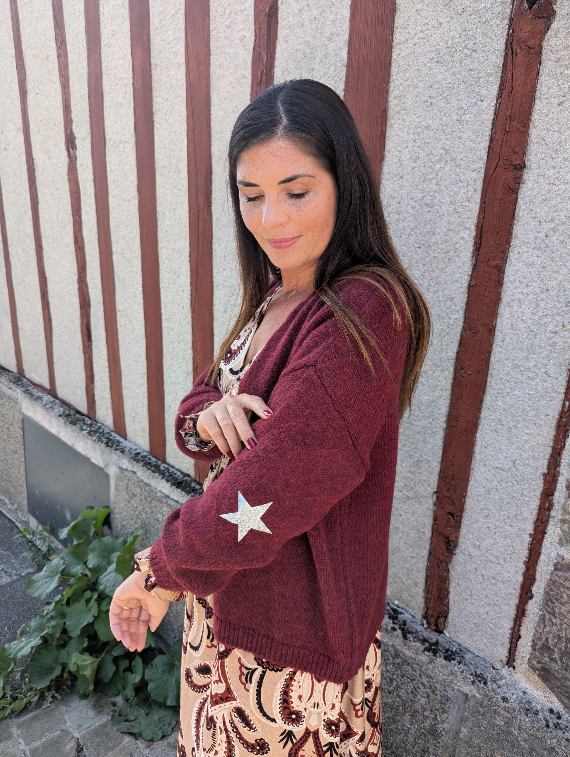 Gilet bordeaux avec étoiles aux coudes femme