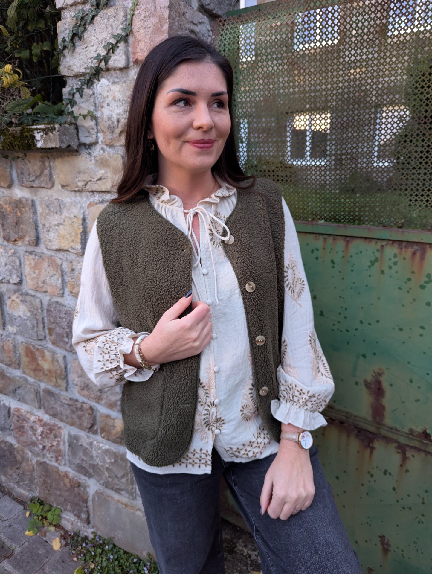 Gilet moumoute kaki femme sans manches