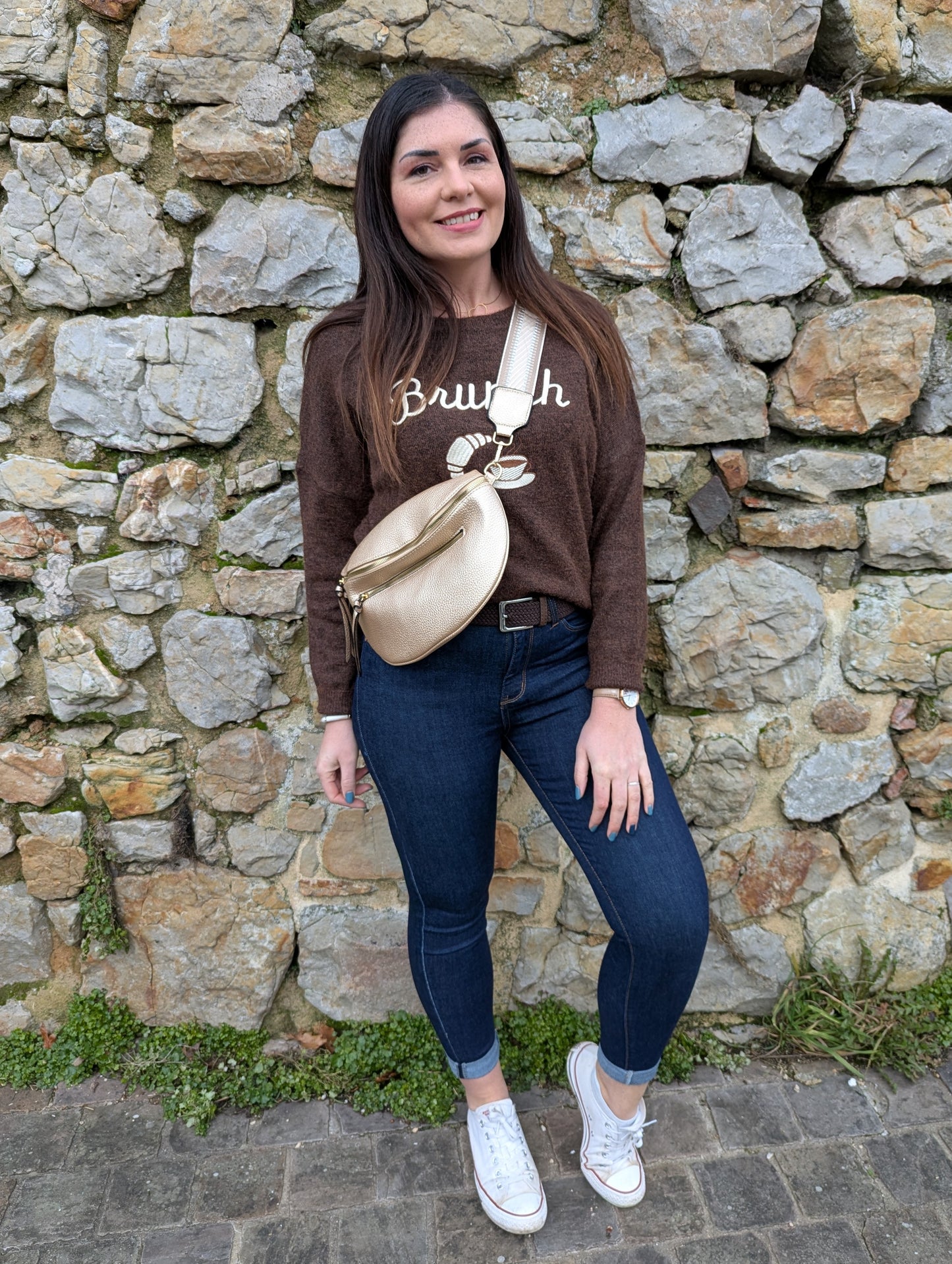 Pull marron chocolat brunch café croissant femme