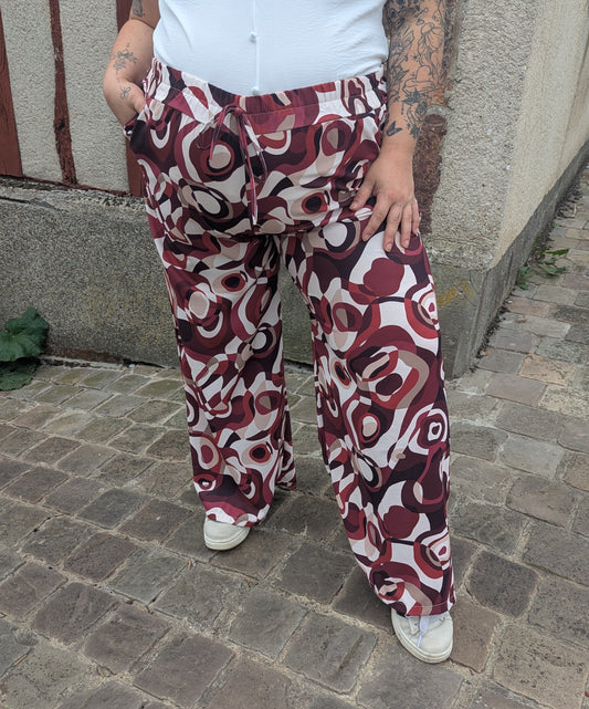 Pantalon fluide bordeaux et beige grande taille femme