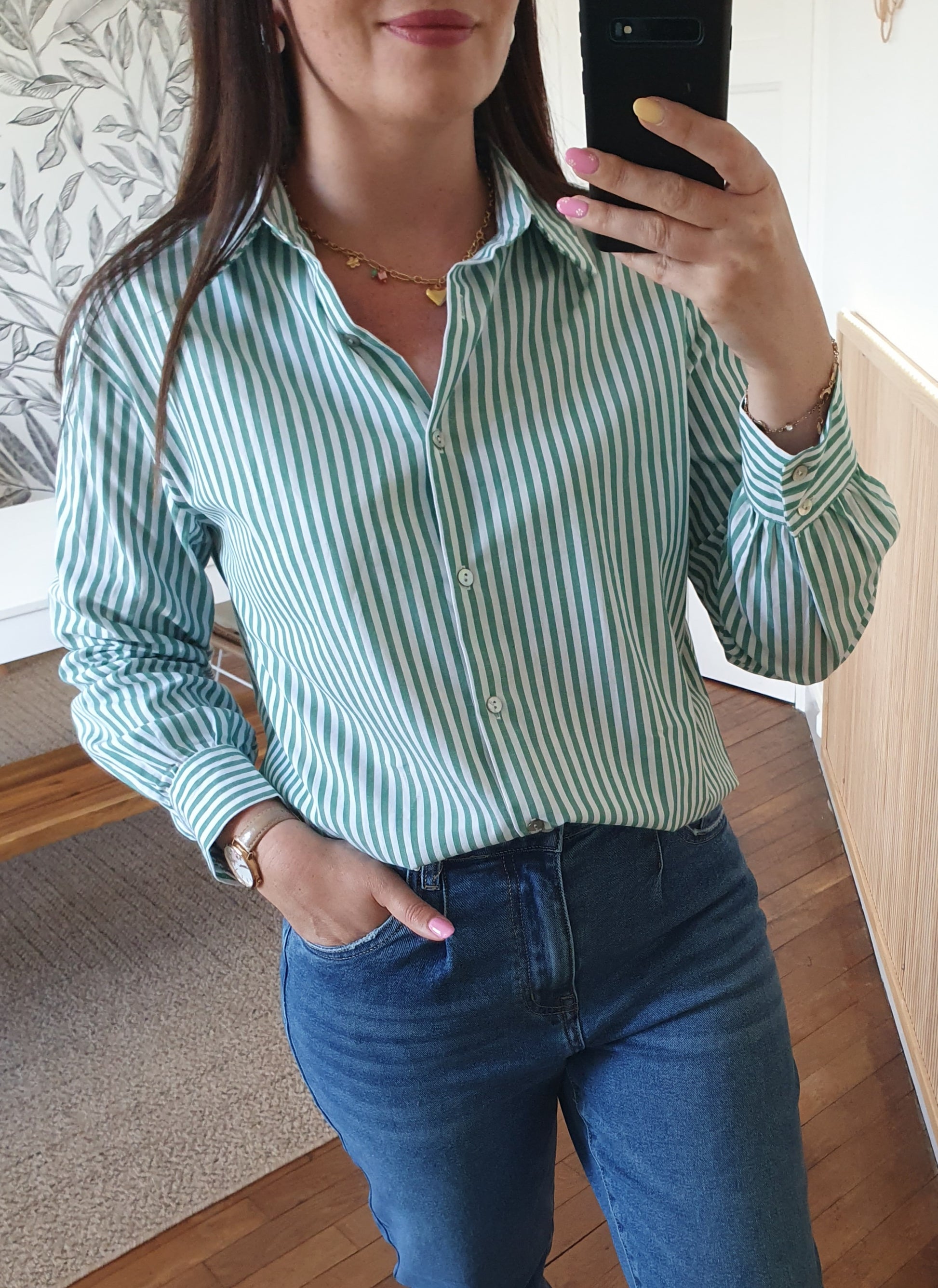 Chemise rayée vert et blanc coupe droite oversize fluide