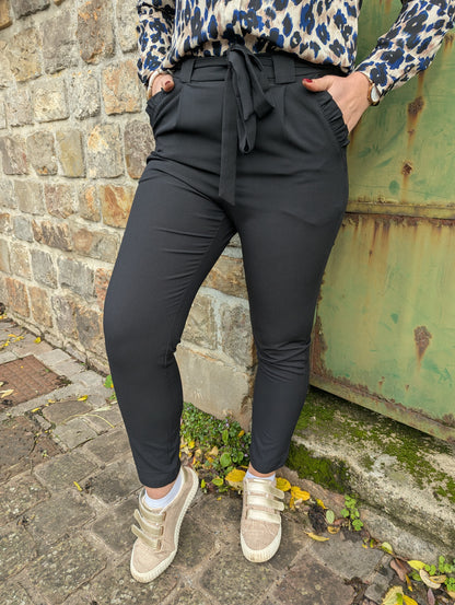 Pantalon noir femme avec noeud devant style décontracté