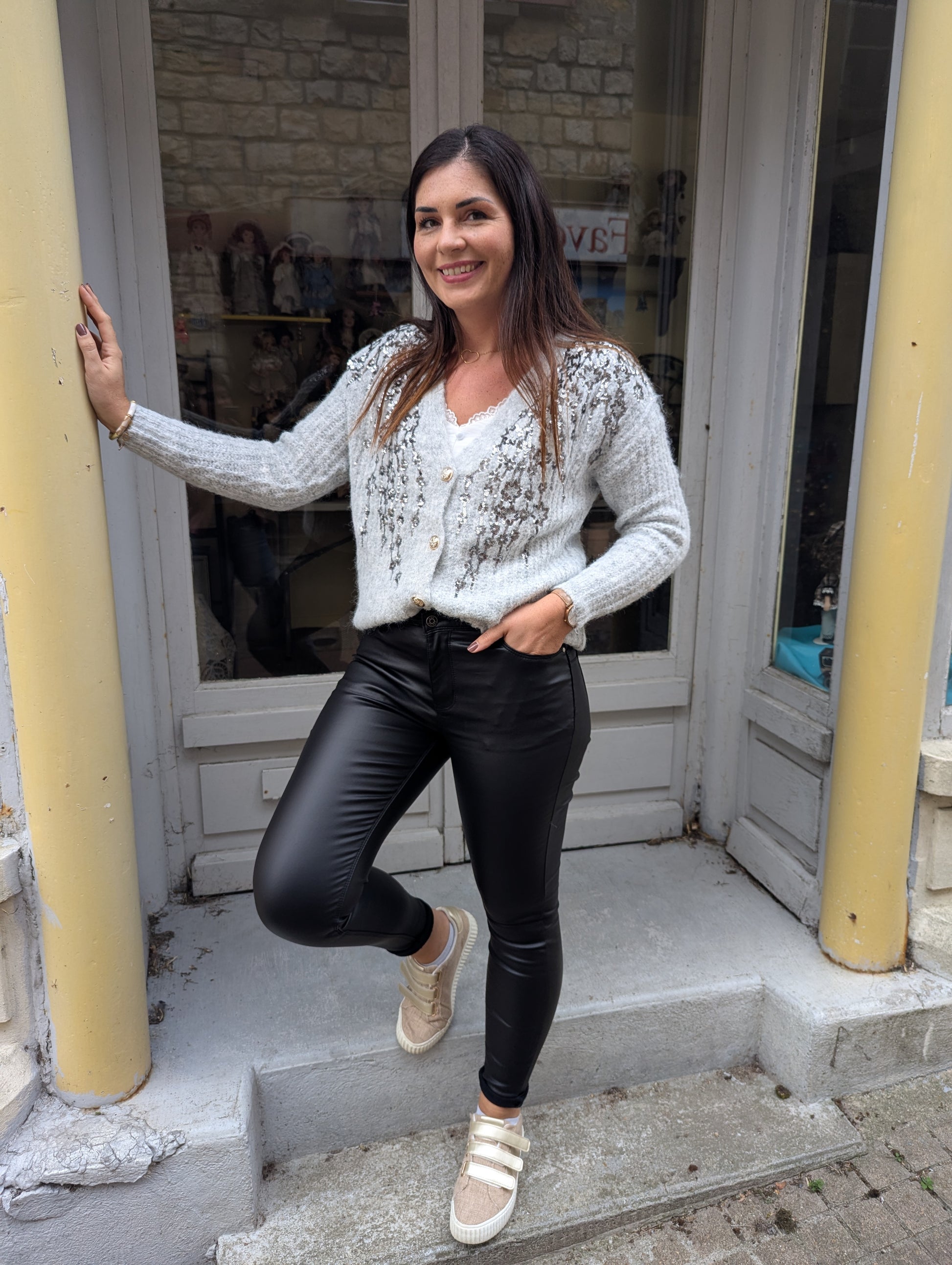 Gilet cardigan gilet femme gris et sequins argentés