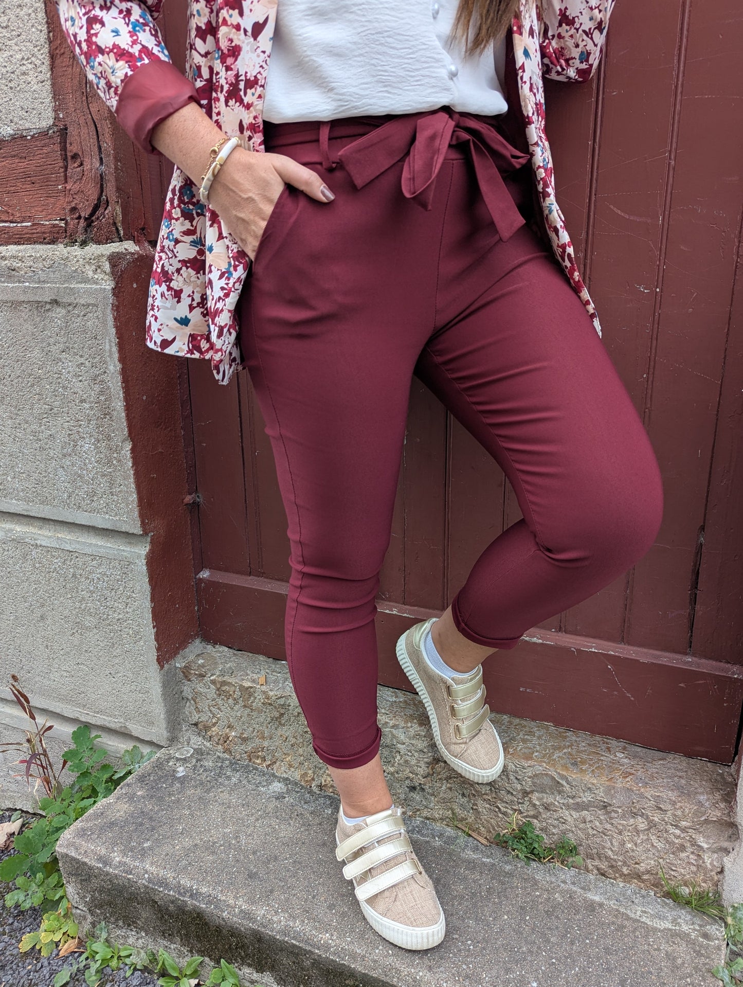 Pantalon paperbag bordeaux taille haute élastique
