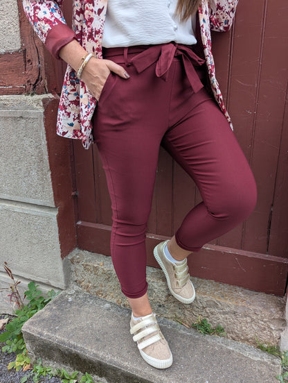 Pantalon paperbag bordeaux taille haute élastique