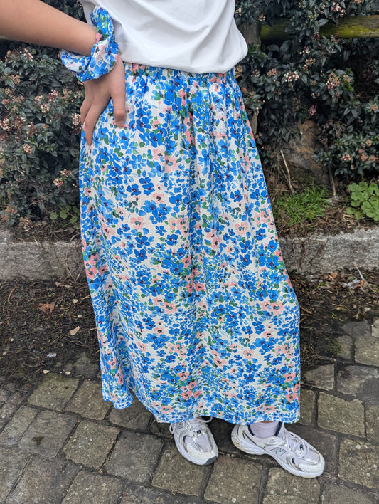 Jupe longue fleurie bleu fille avec chouchou assorti
