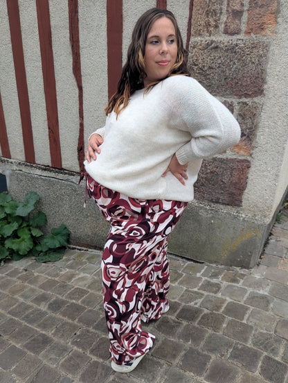Pull beige avec étoile devant oversize grande taille