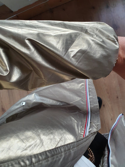 Parka fourrée doré et beige imperméable avec capuche