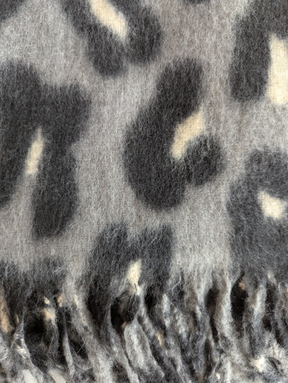 Echarpe épaisse léopard gris pour femme franges