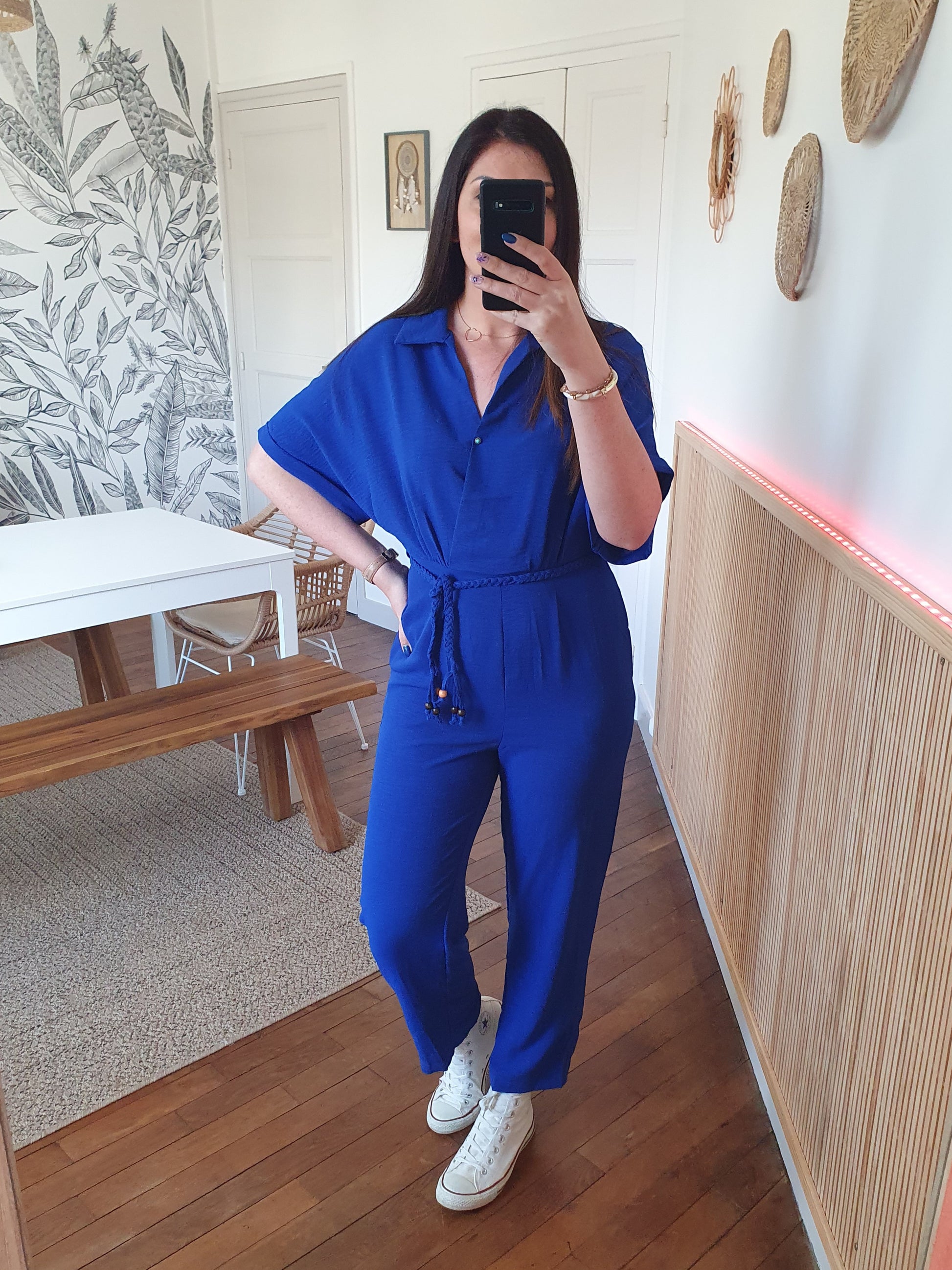 Combinaison pantalon fluide bleu roi matière fluide poches