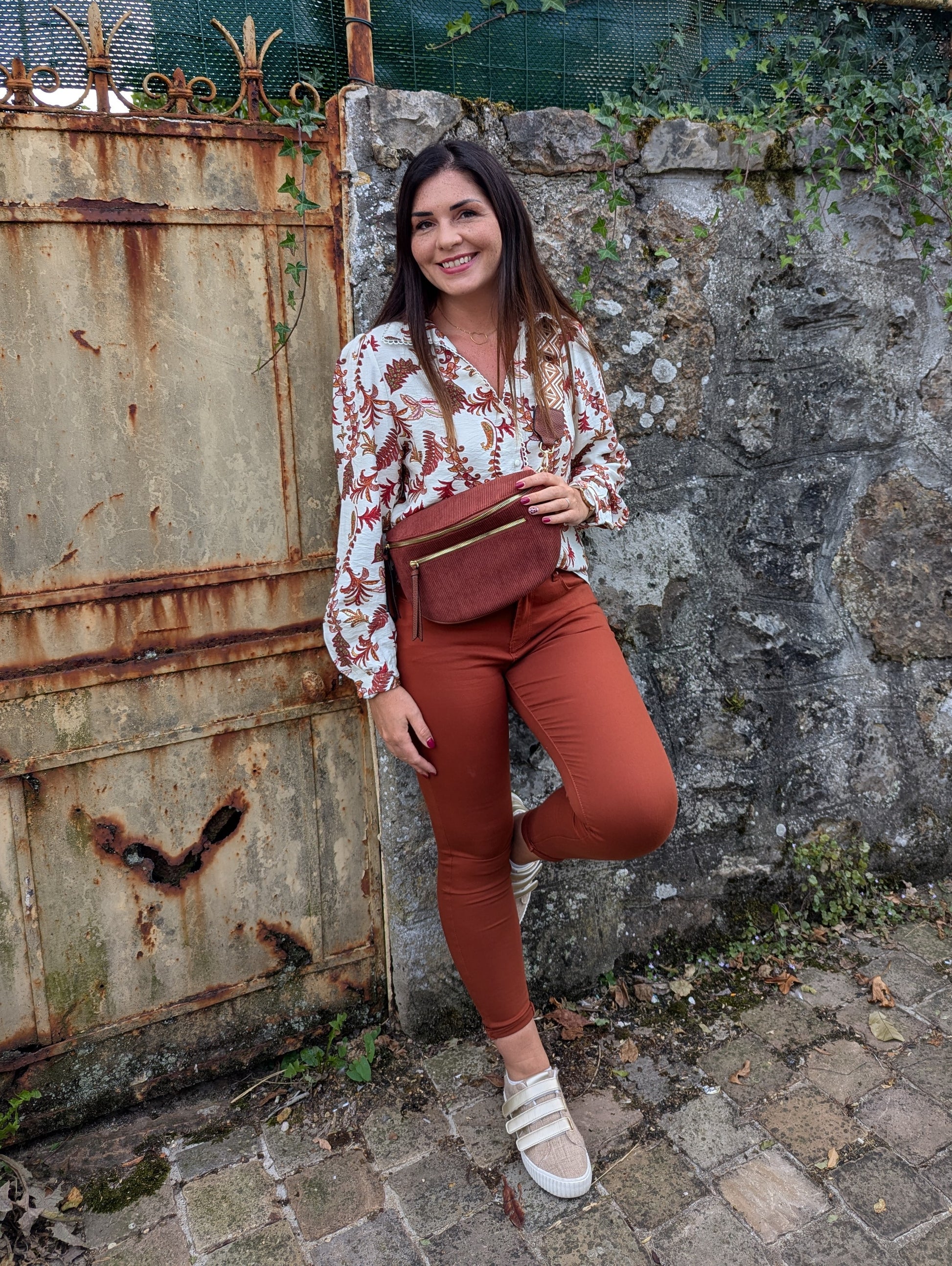 Chemise femme motif feuilles automne écru terracotta