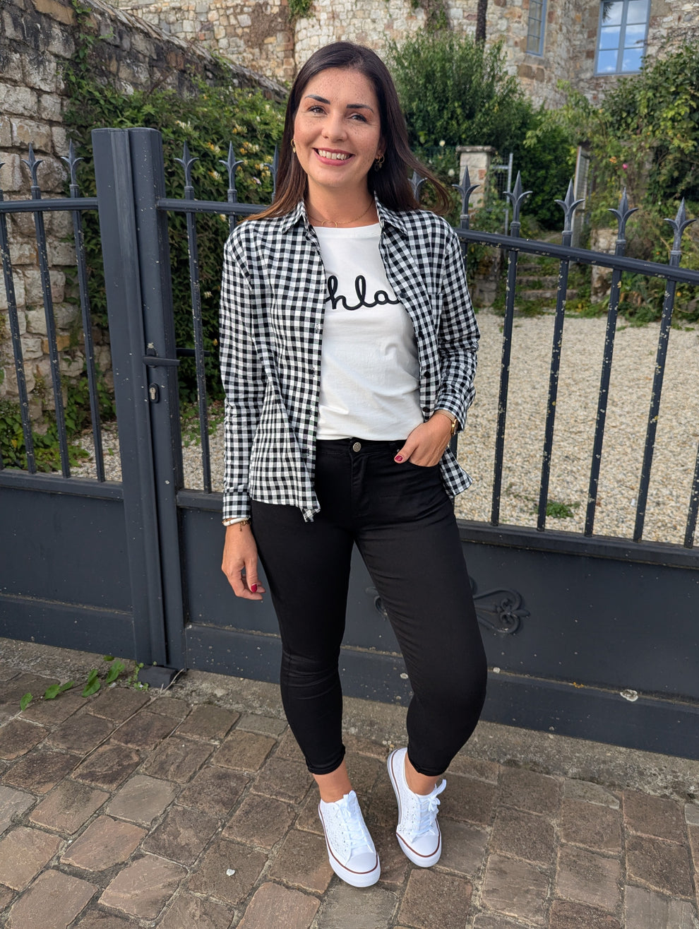 Top / Blouse / Chemisier noir motifs géométriques Kiabi Women. Taille
