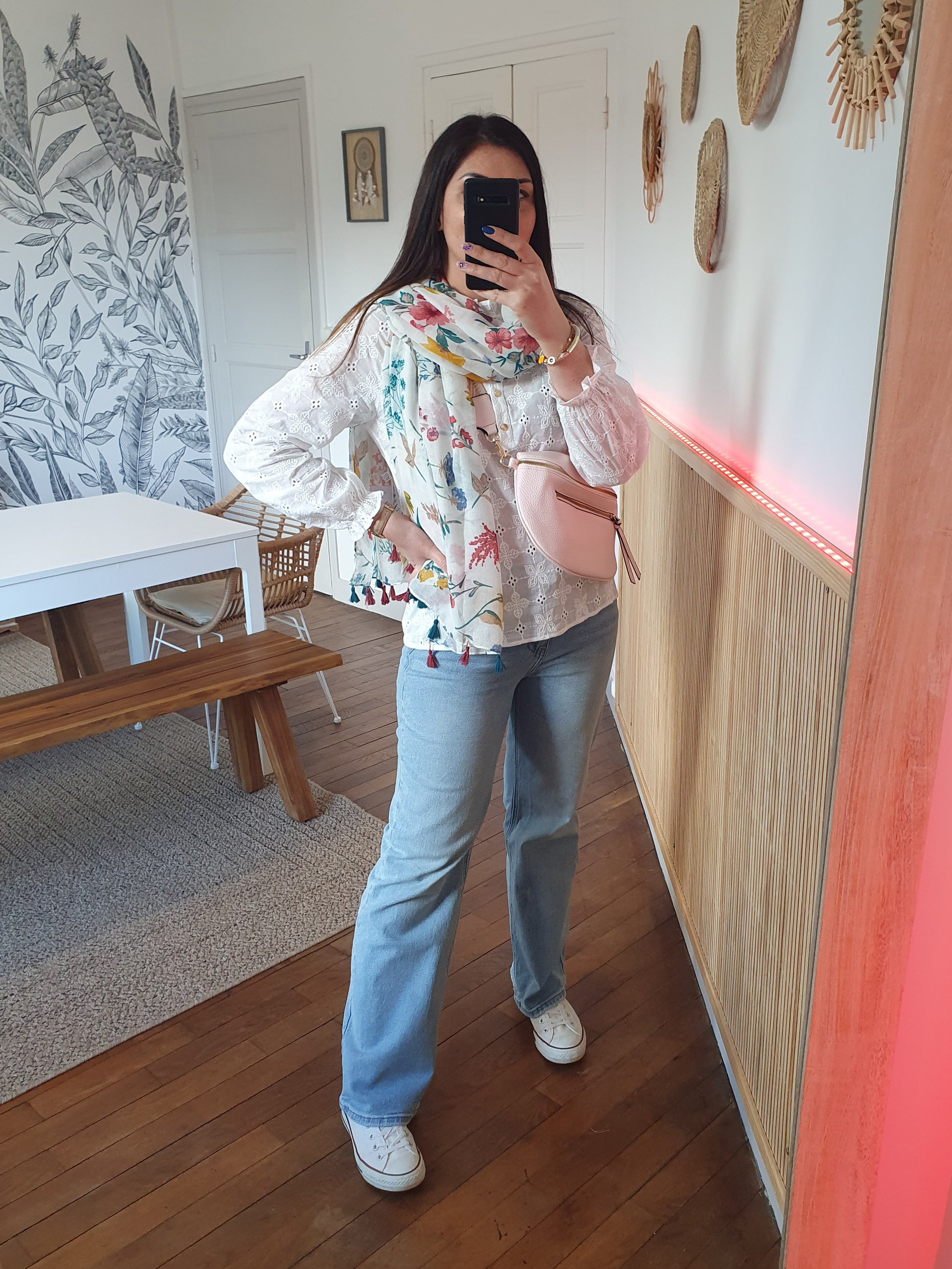 Foulard multicolore avec pompons femme printemps