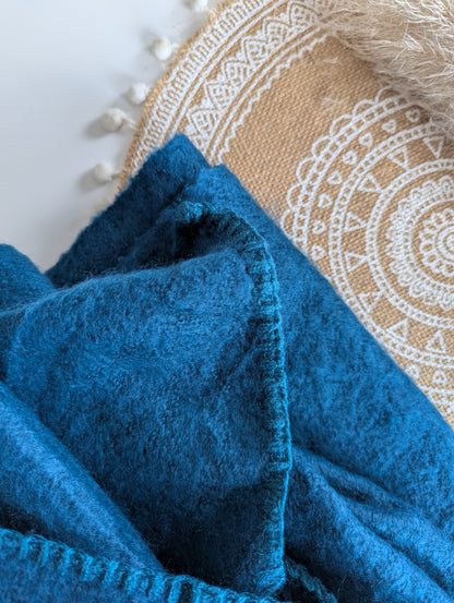 Echarpe unie bleu canard femme en laine