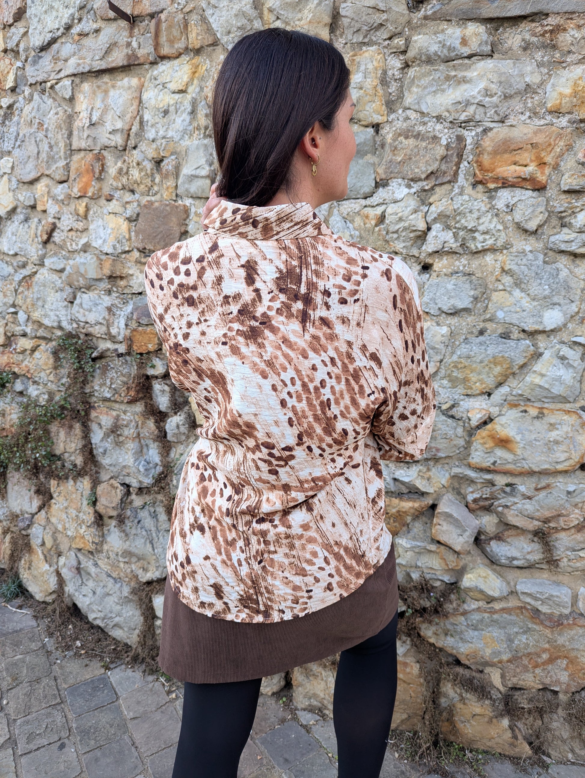 Chemise fluide oversize marron et beige peinture