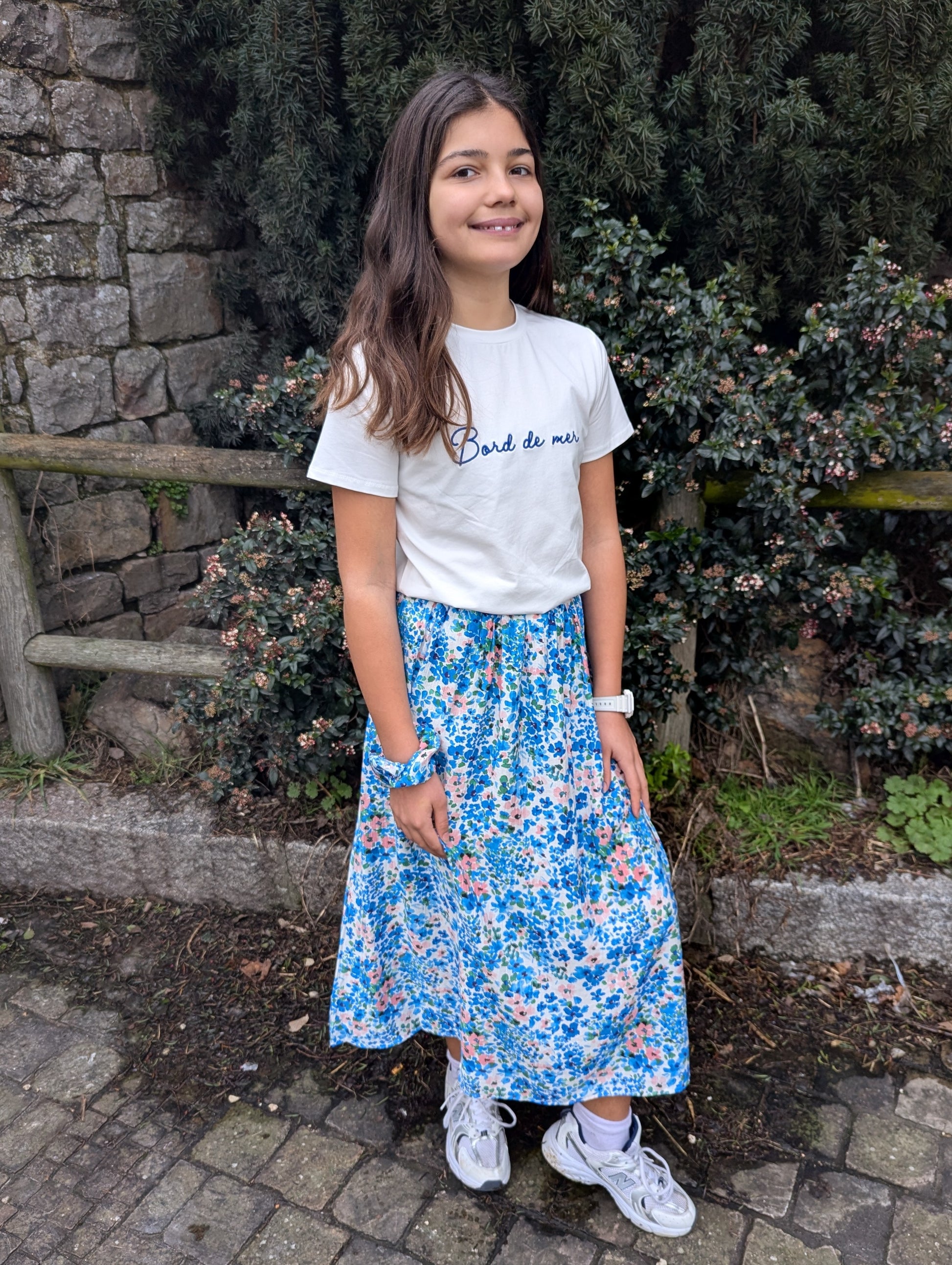 Jupe longue fleurie bleu fille avec chouchou assorti