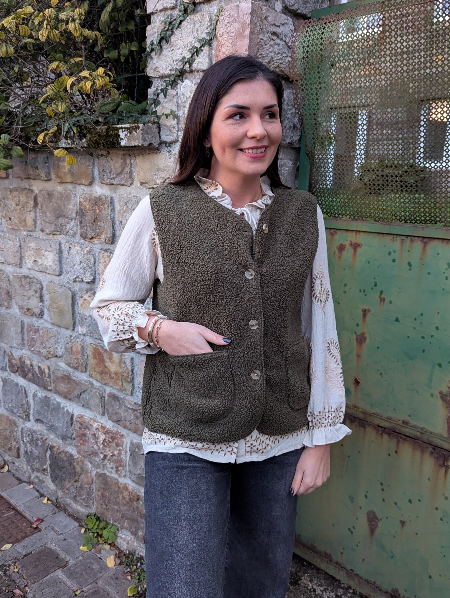 Gilet moumoute kaki femme sans manches