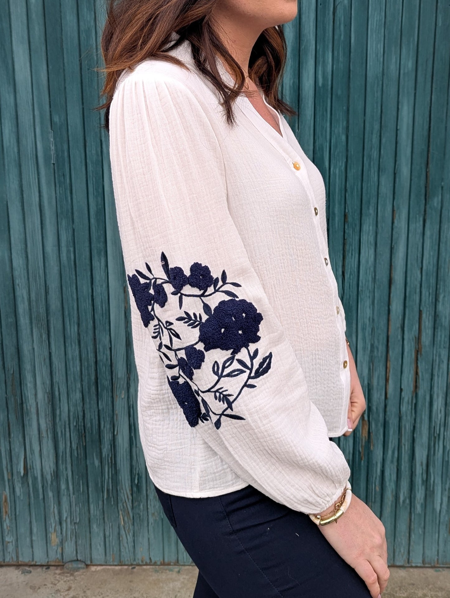 Blouse bohème blanc bleu marine gaze de coton