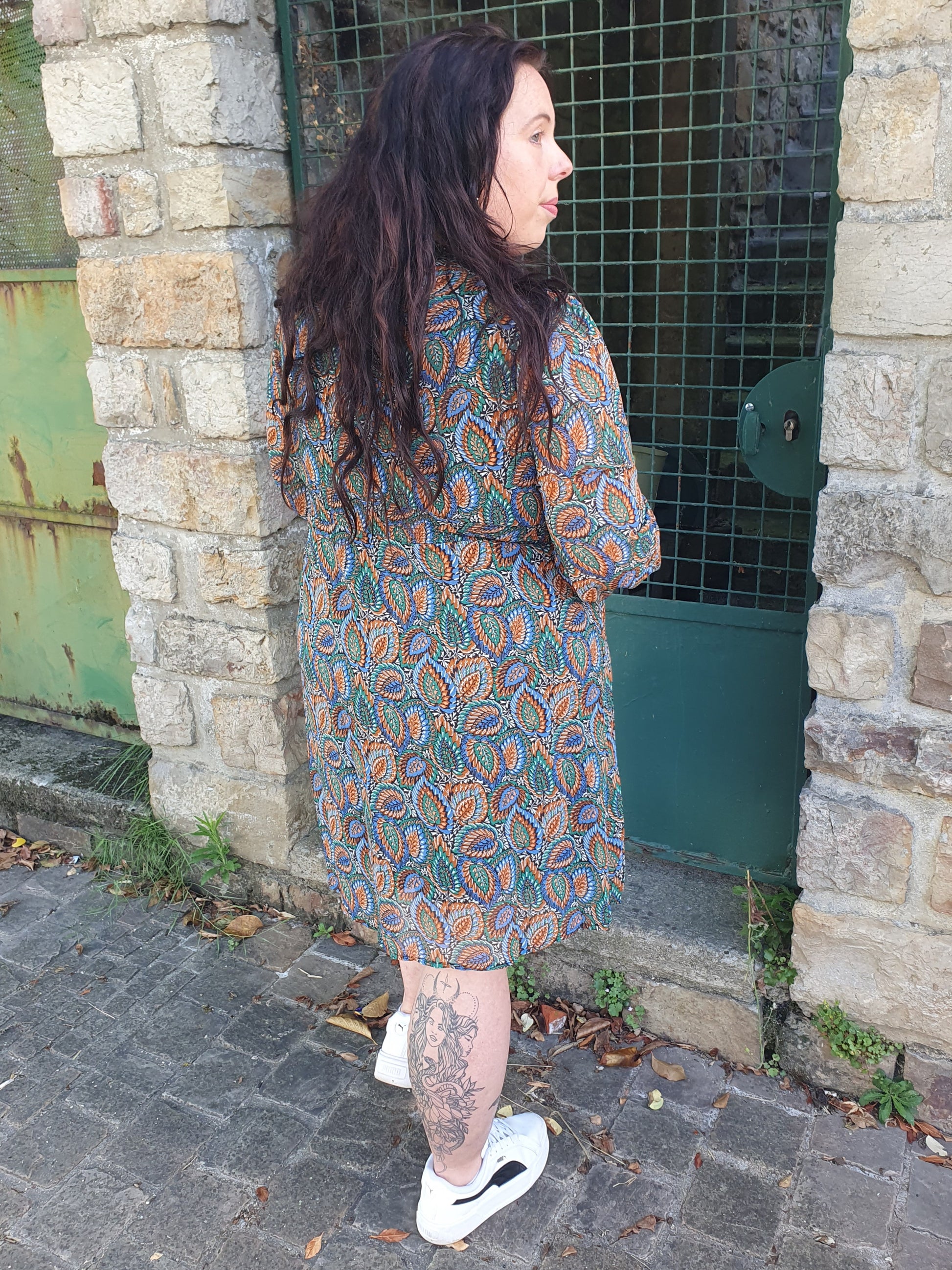 Robe manches longues vert et camel feuilles collection curvy