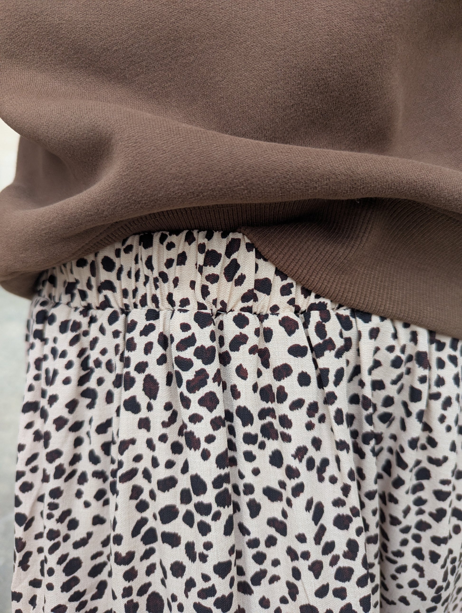 Jupe longue léopard fille avec chouchou assorti